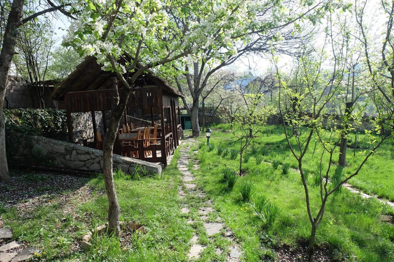 Dil Hill By Sam Bed & Breakfast Dilijan Exterior foto